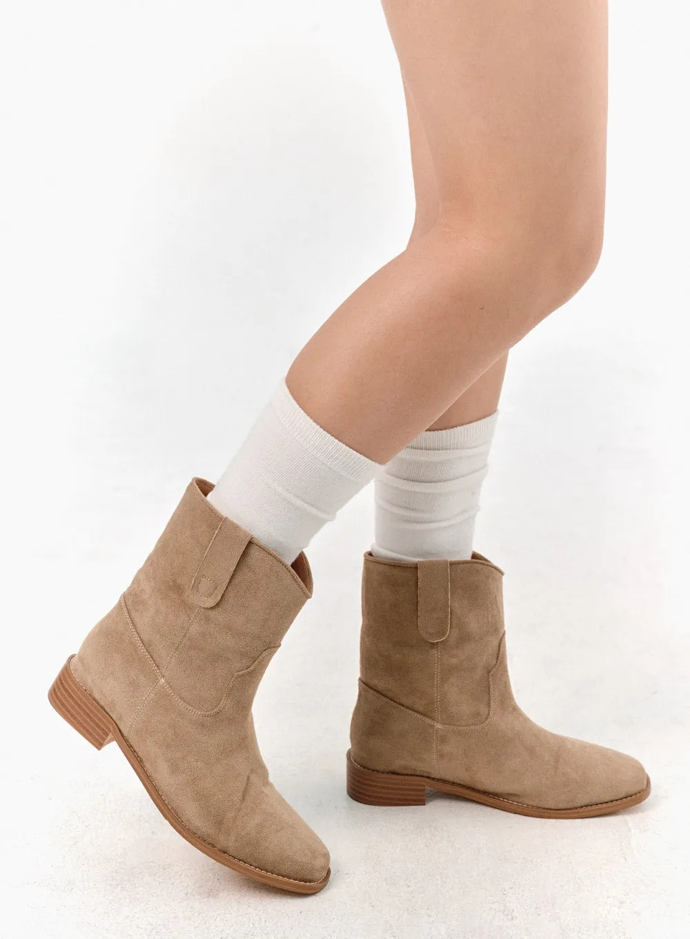 Western Style Ankle Boots IS301